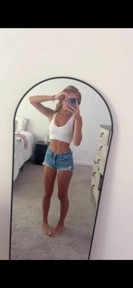 Tight blonde teen submitted. Dm me to submit image 6