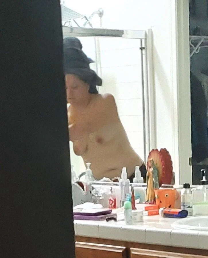 Shower Voyeur image 43