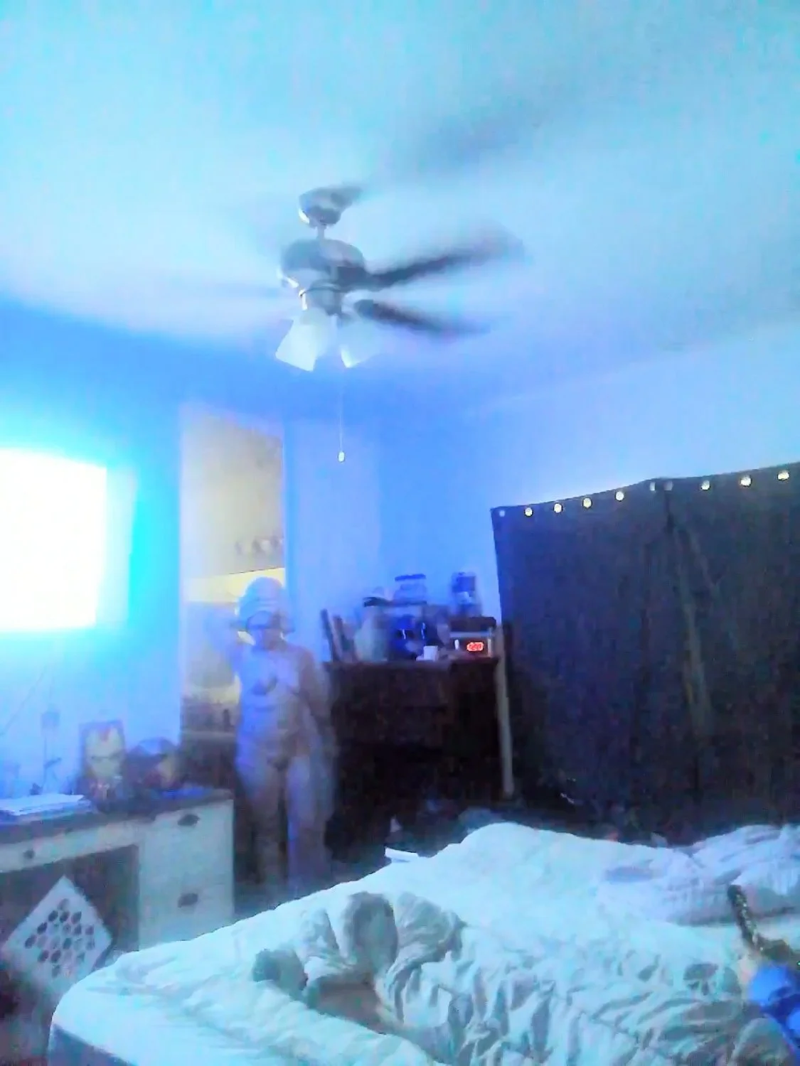 Shower Voyeur image 6