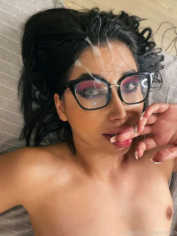 Latina ass so fat image 7