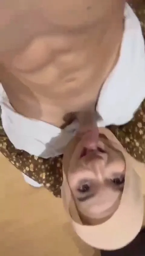 Hijab girl get blowjob and hardcore fuck image 3