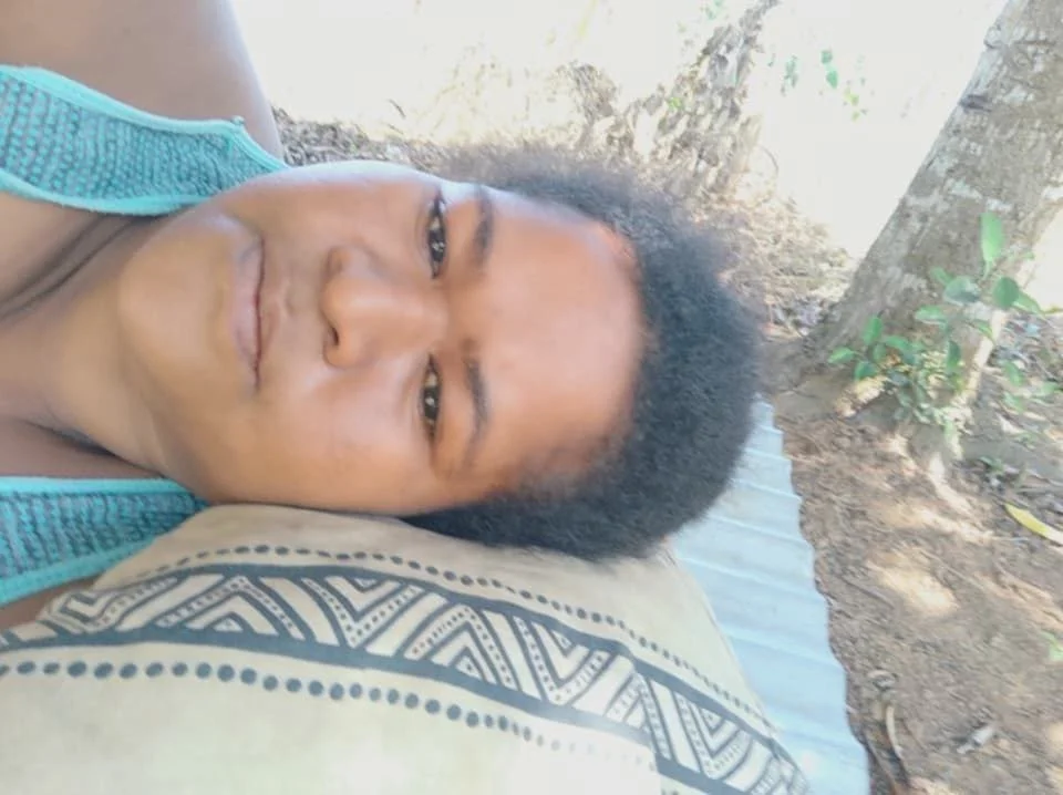 Fat yummy pussy Papua BBW Milf image 5