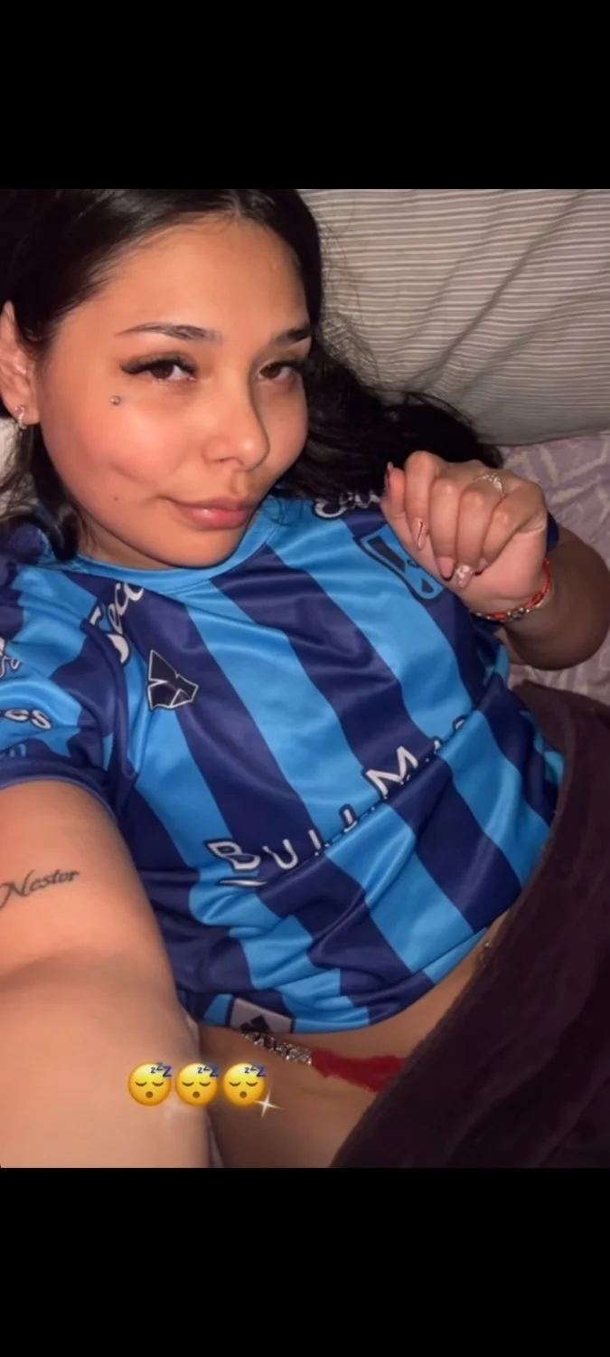 Mi vecina 🤭🤭 image 4