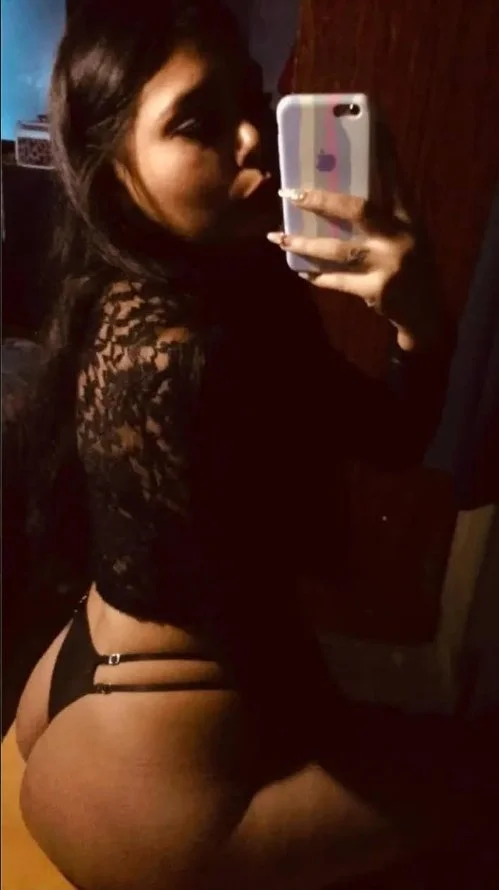Mi vecina 🤭🤭 image 5