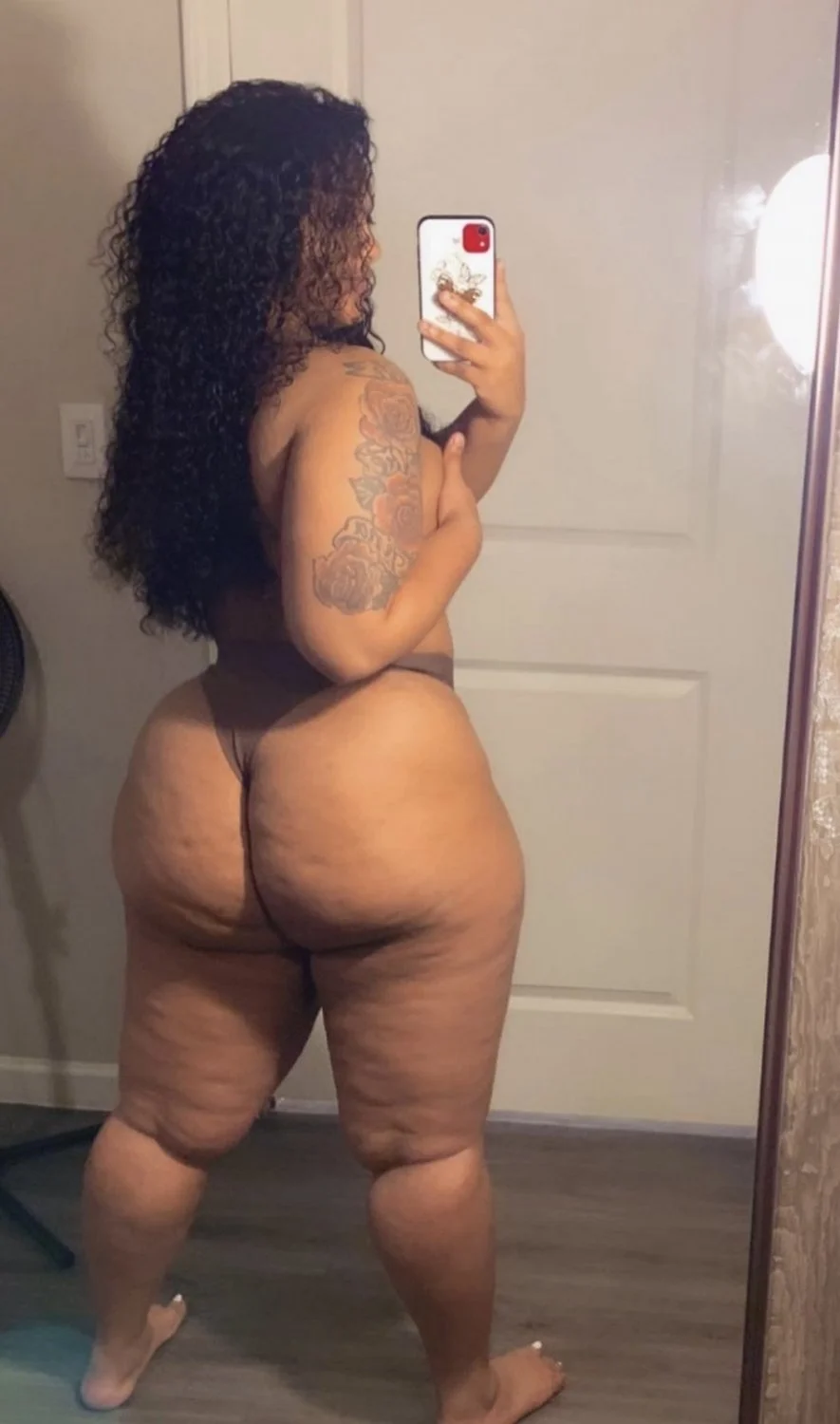 Thicc baddie image 15