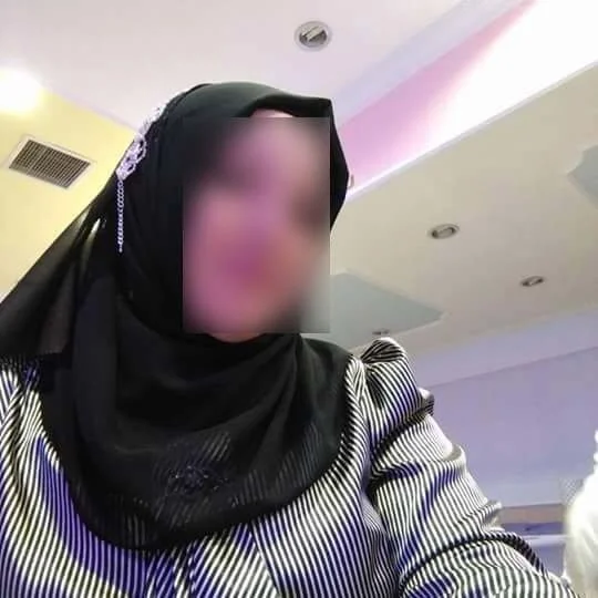 turkish hijabi milf has huge boobs image 19