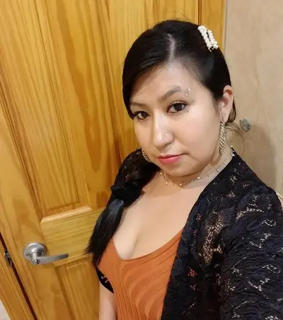 FolloAamivesina Ecuatoriana Mayra jarama se llama e redes sociales coje rico 🇪🇨 cover image