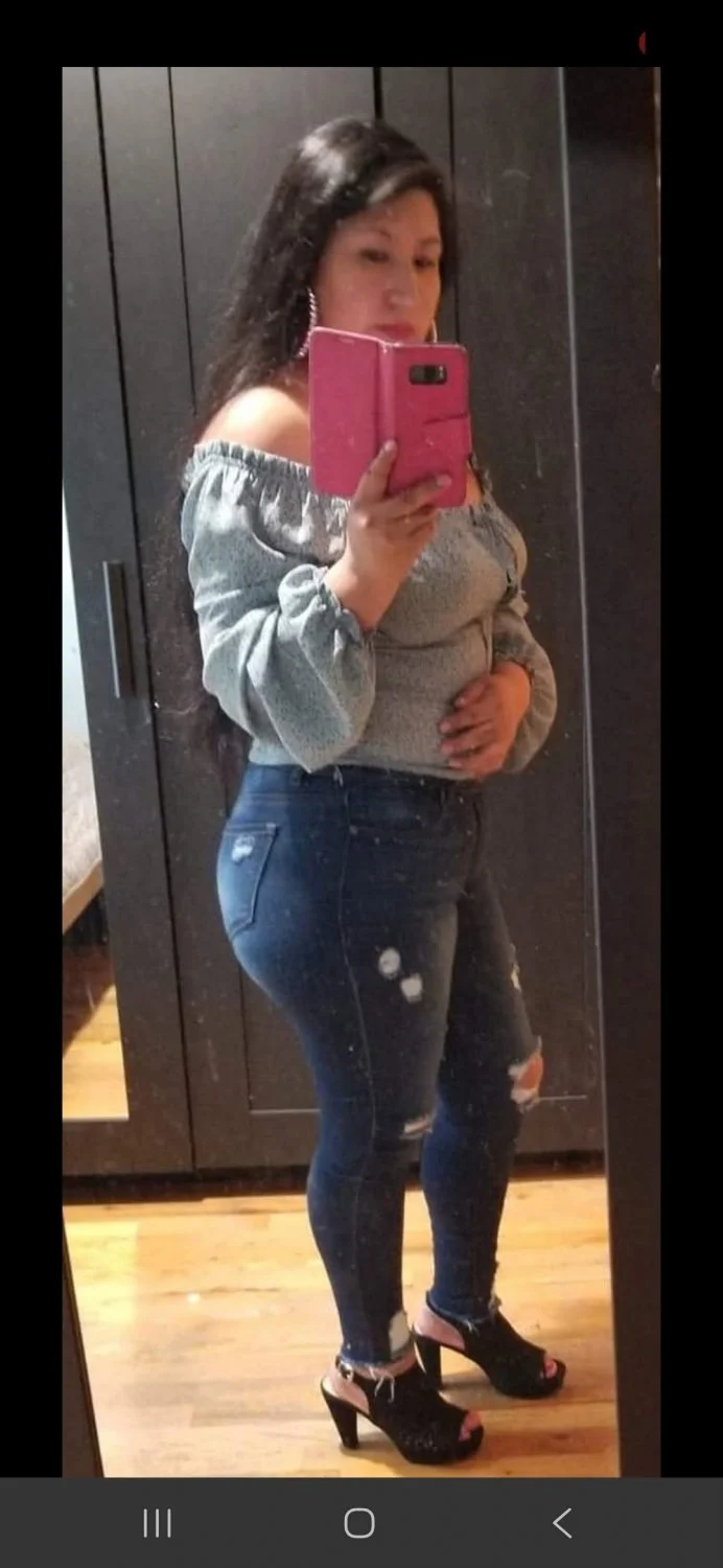 FolloAamivesina Ecuatoriana Mayra jarama se llama e redes sociales coje rico 🇪🇨 image 19