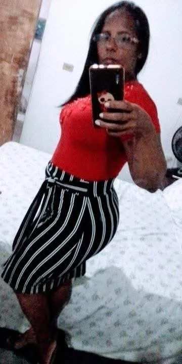Cretinha deliciosa do rabao gg o crente que eu queria comer image 12