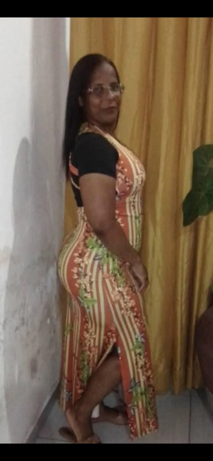 Cretinha deliciosa do rabao gg o crente que eu queria comer image 17