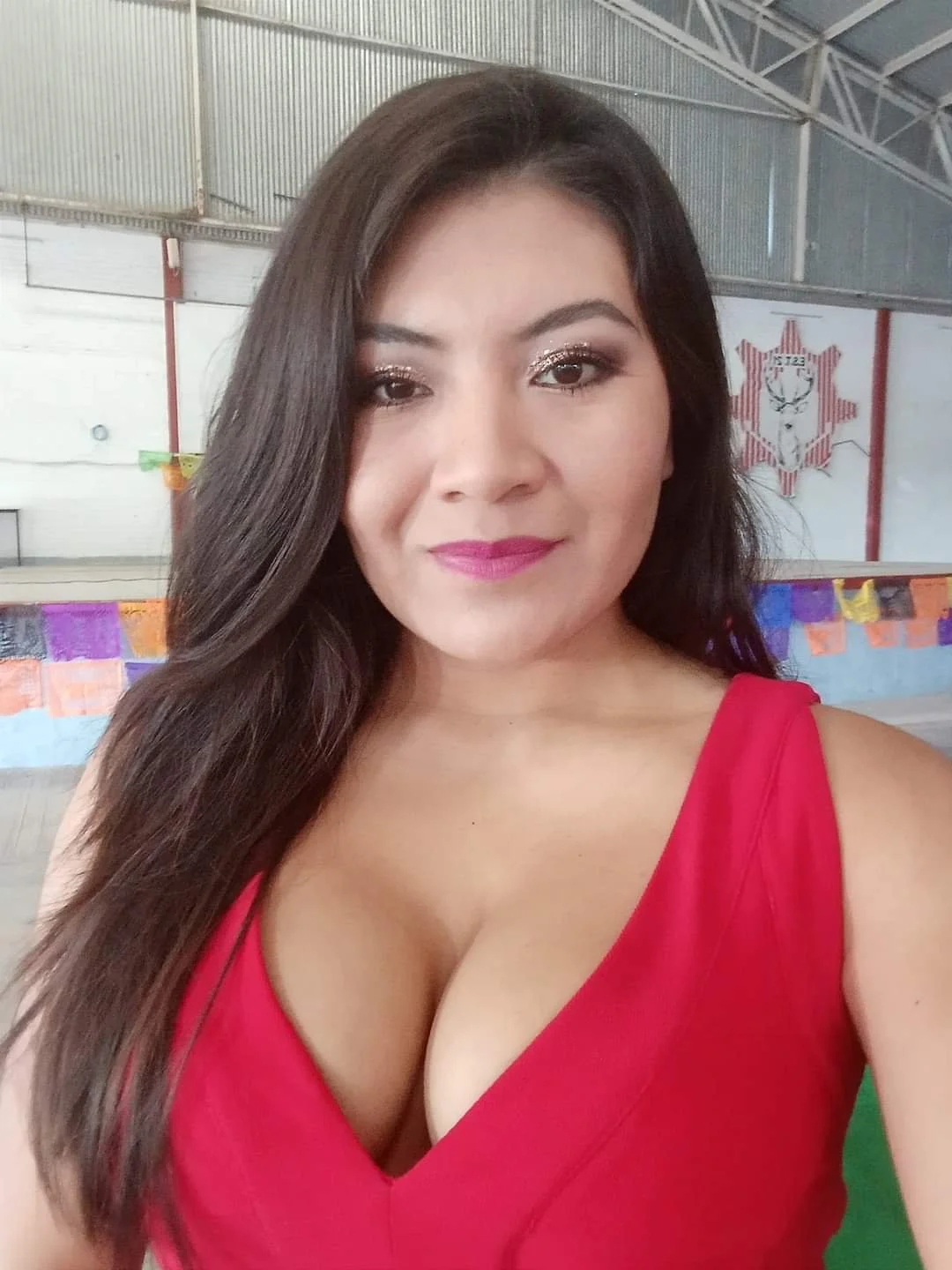 Edecán madura mexicana image 18