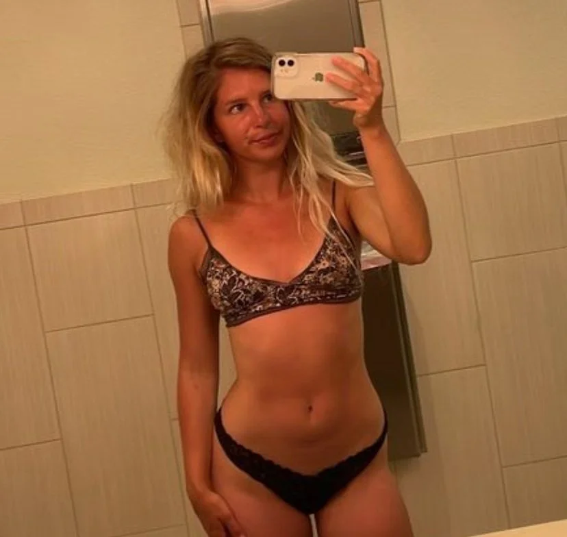 Pretty swedish bitch sucks stranger on her trip main image