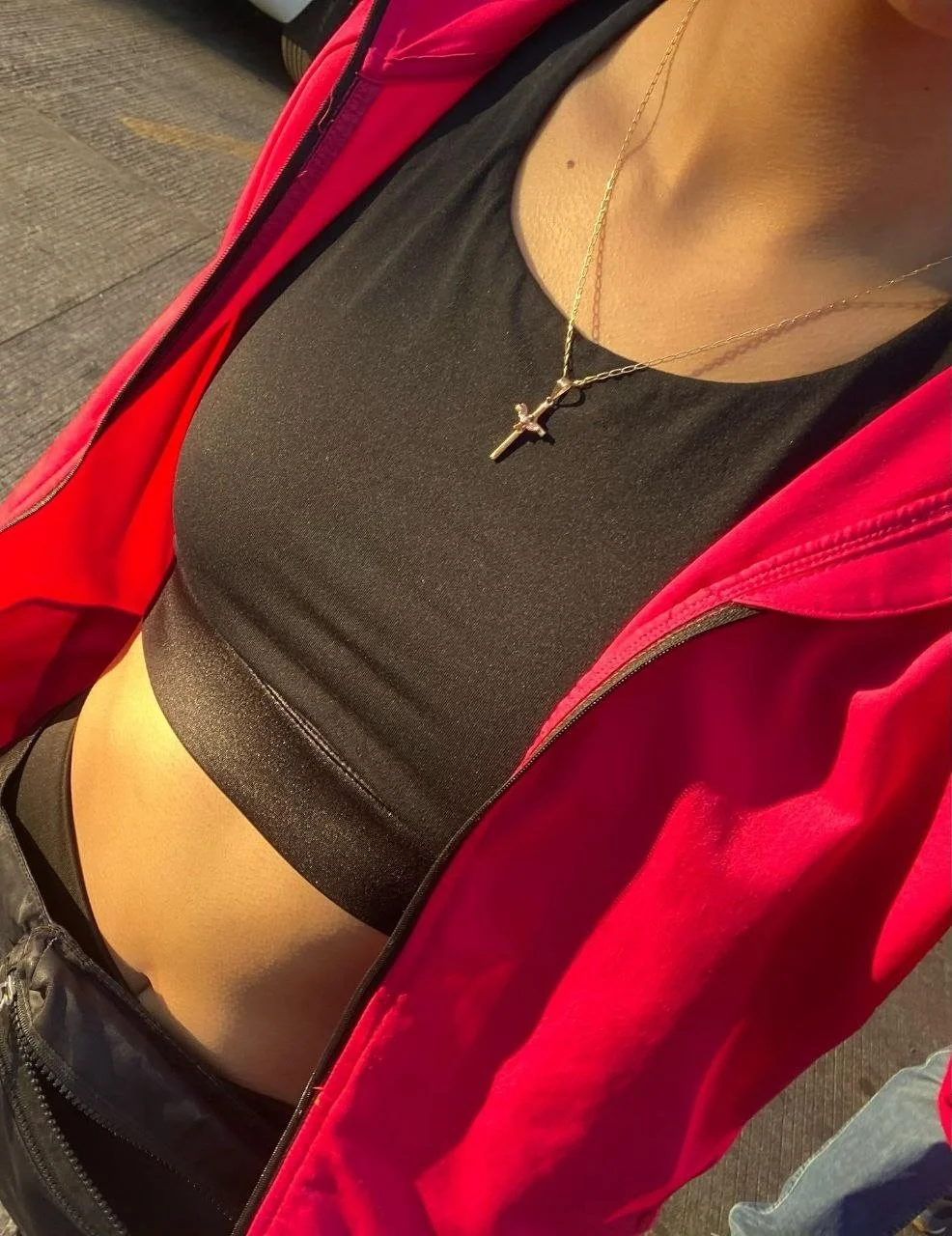 Amigo cornudo quiere exhibir a su crush. Digan como la usarían en los comentarios image 8