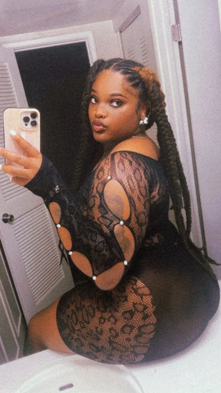 Thick Ting From Grenada 🇬🇩 image 7