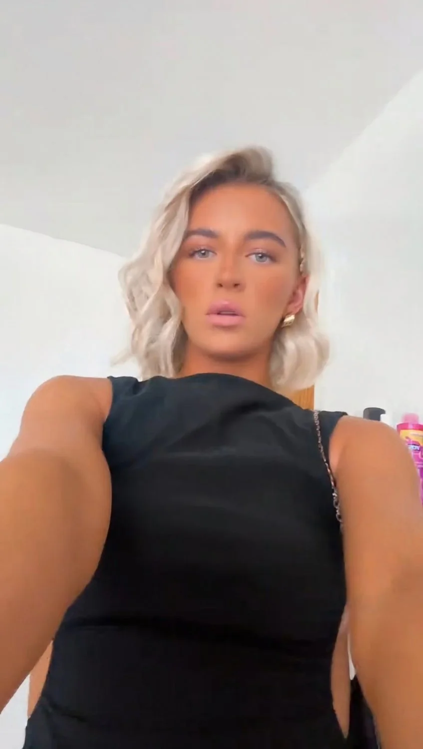 Slutty blonde Scottish chav part 3 image 26