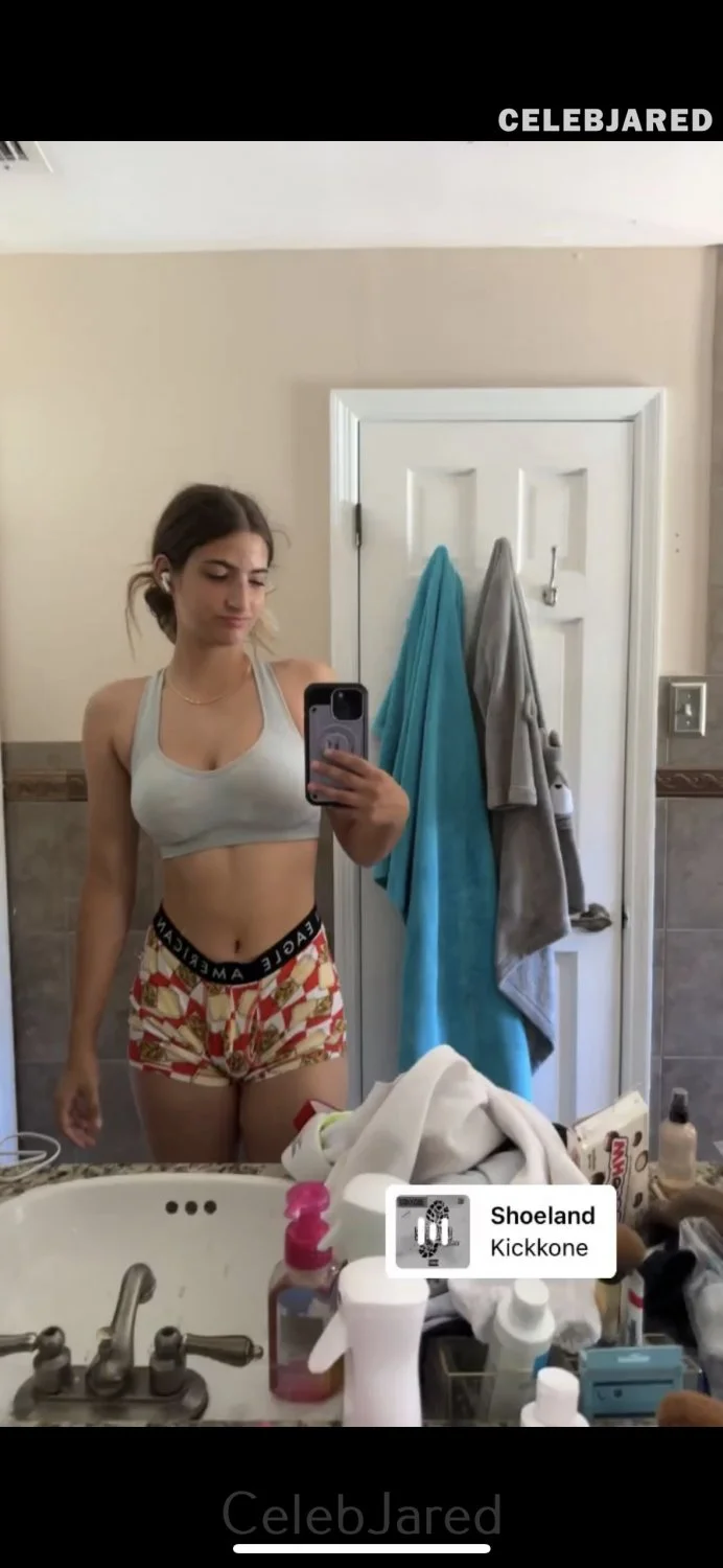Sorority slut S0ph1a V image 24
