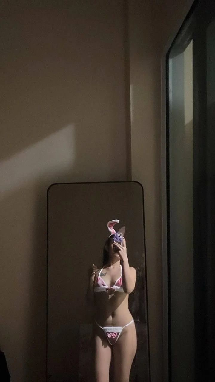Issan slut beg for white dick image 3