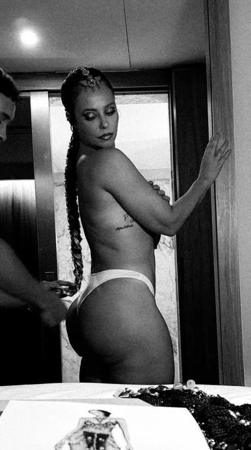 Paolla Oliveira RABO IMENSO perfeito pro anal violento image 17