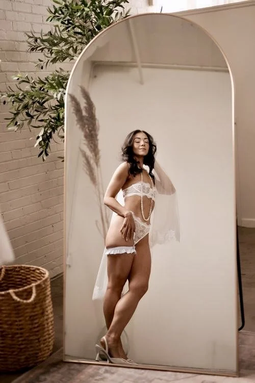 Something is different in the UTAH water boudoir image 11