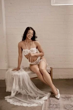 Something is different in the UTAH water boudoir image 12