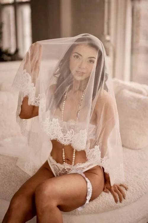 Something is different in the UTAH water boudoir image 20