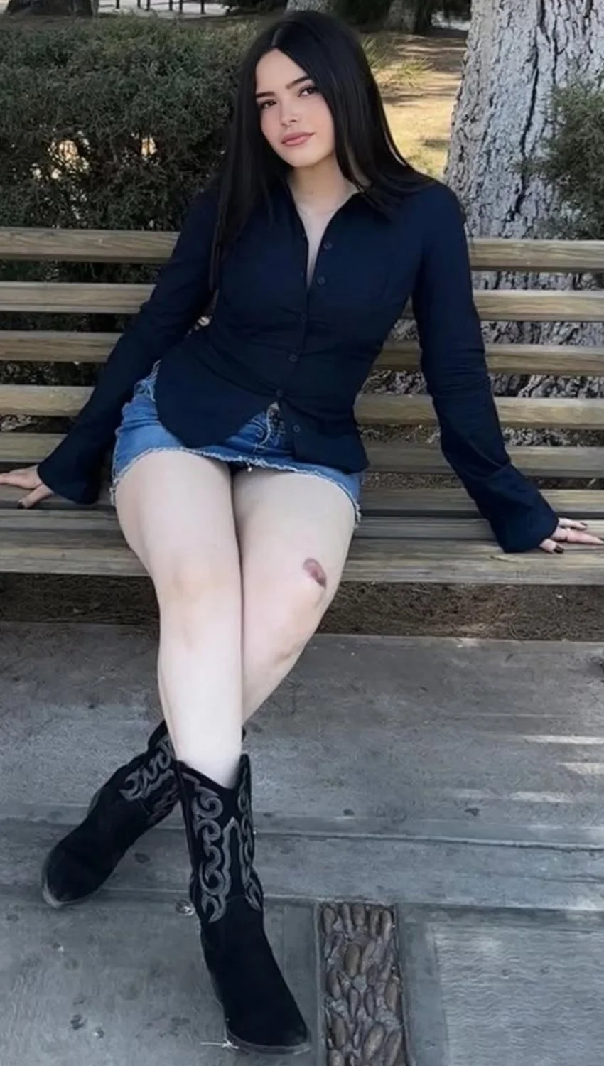 Anna Valen, una perra con cuerpo sabroso que lo exhibe en sus redes, que rica perra image 7