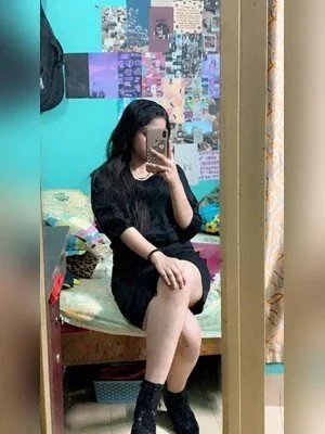 New Collection Desi Couples Leak Photos & Videos. image 3