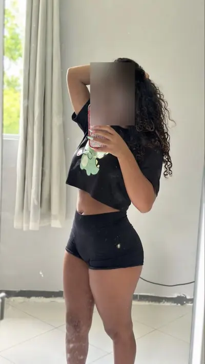 Comi Essa Novinha Gostosa cover image