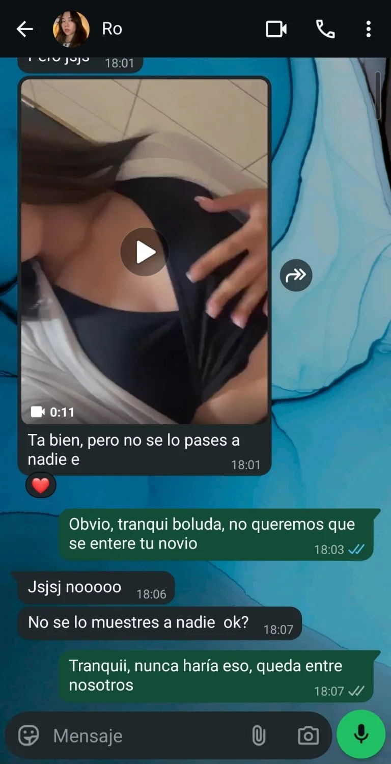 Putita con cara de inocente es expuesta por amante image 44