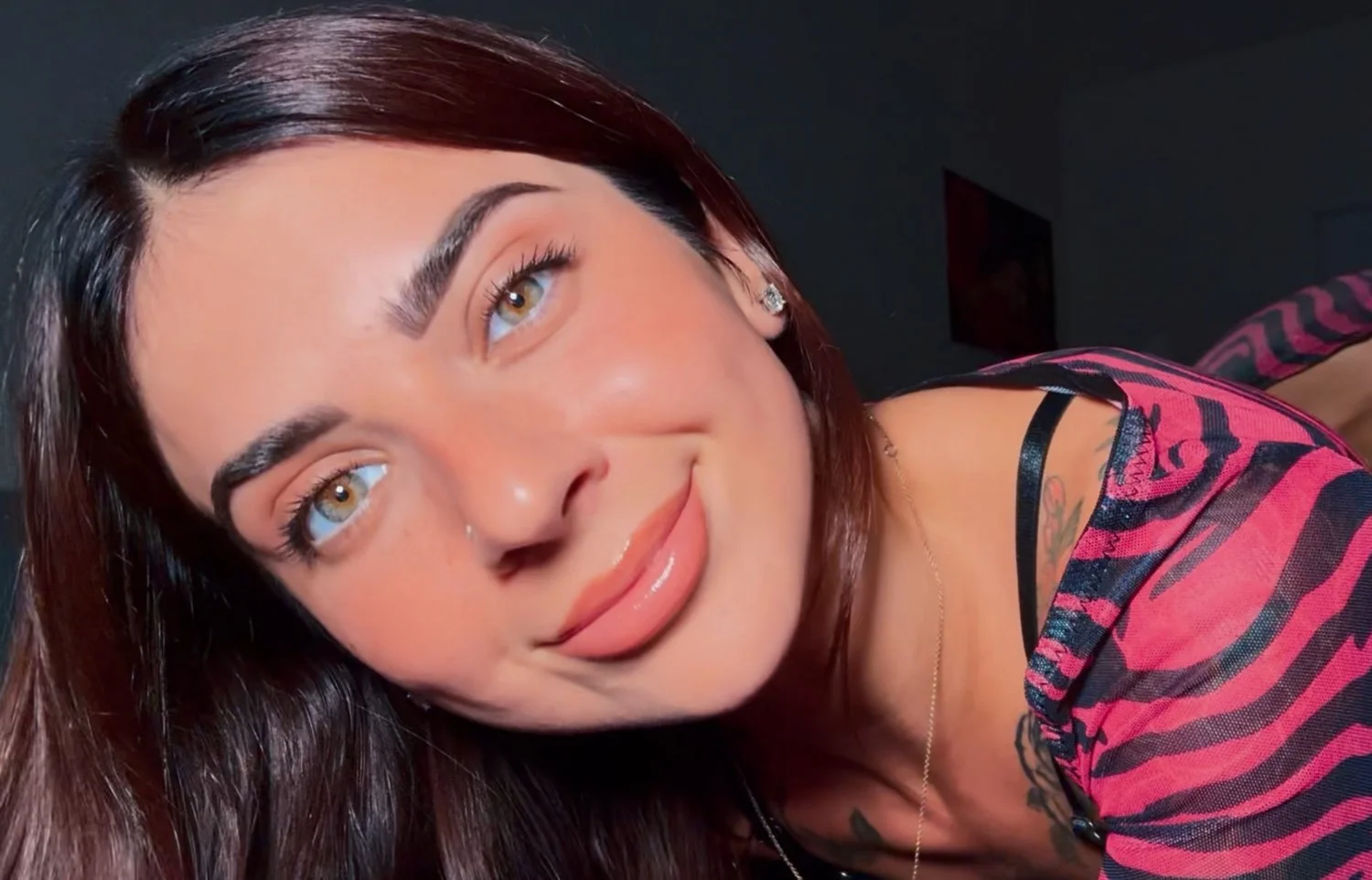 Cute bitch ASMR main image