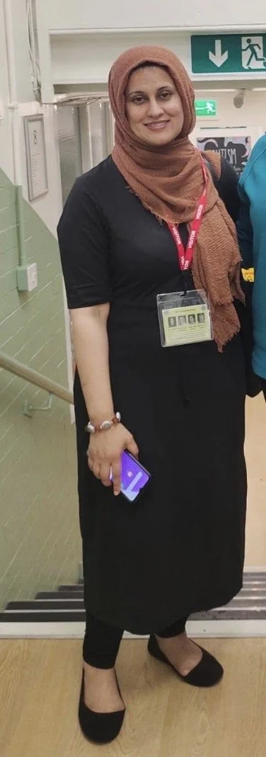 Pakistani milf image 18