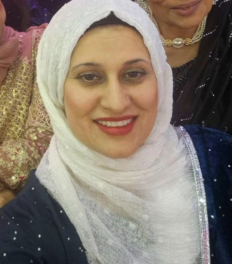 Pakistani milf image 3