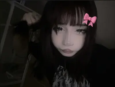Alt girl cover image