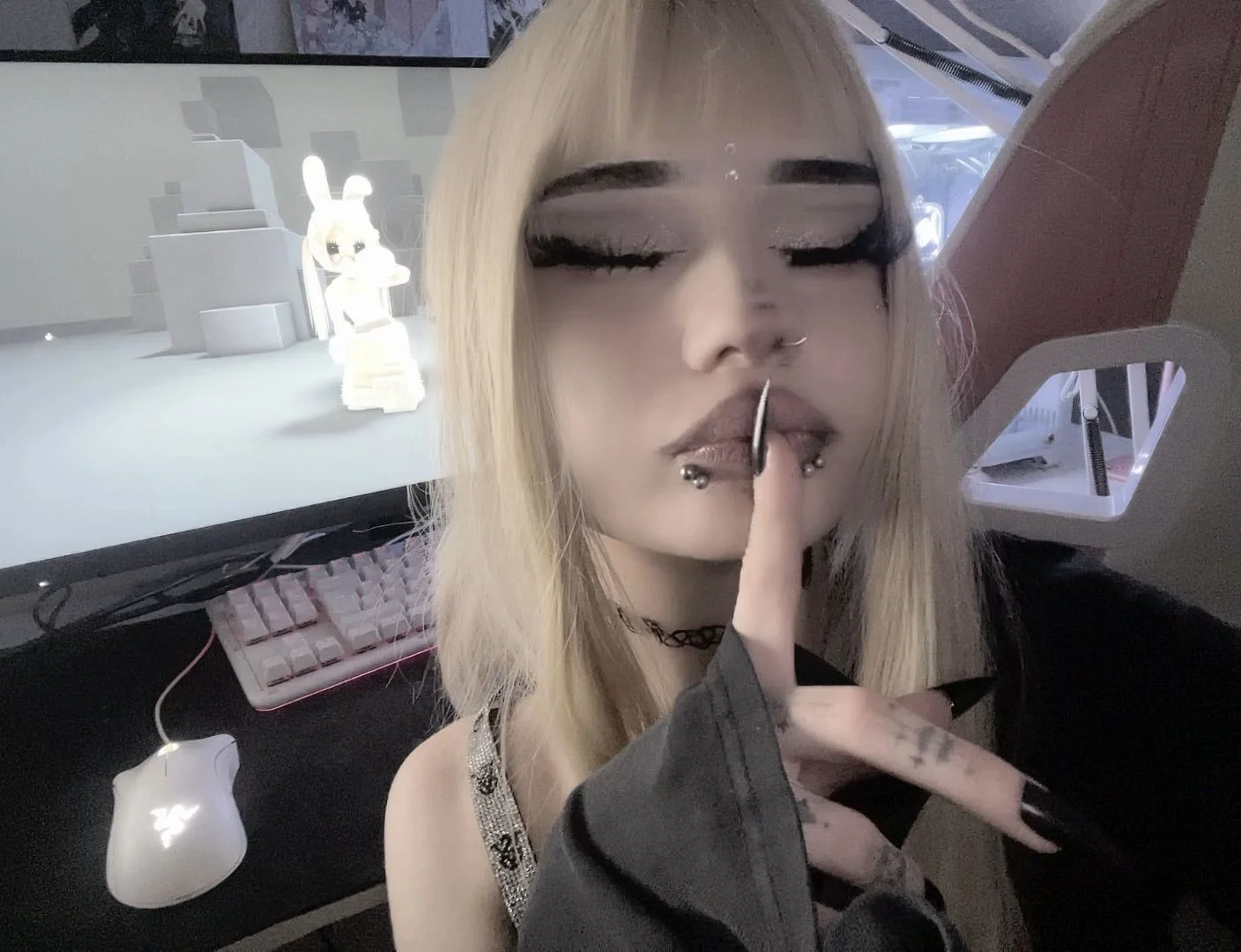 Alt girl image 12