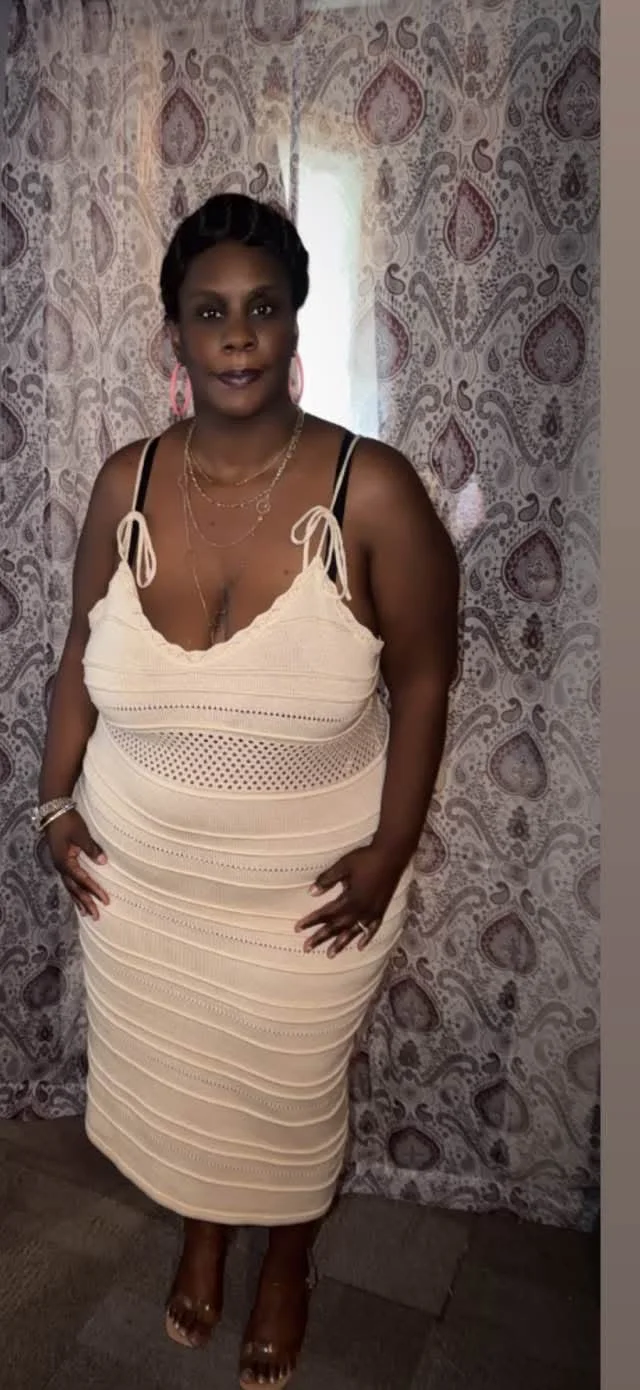 Wide ass stranger granny church member didn't want to see the Dick turn off cam.. main image