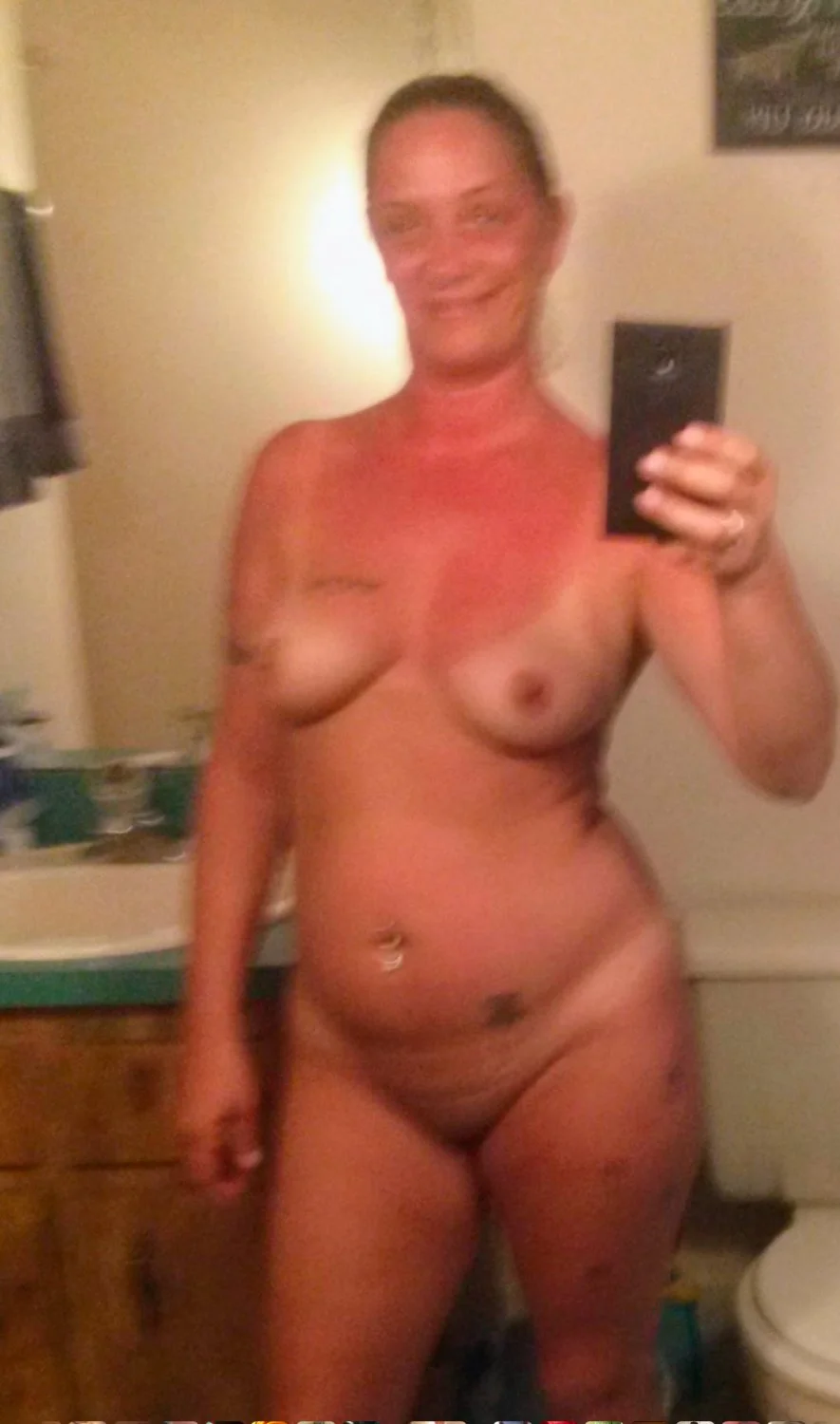 Divorced MILF image 13