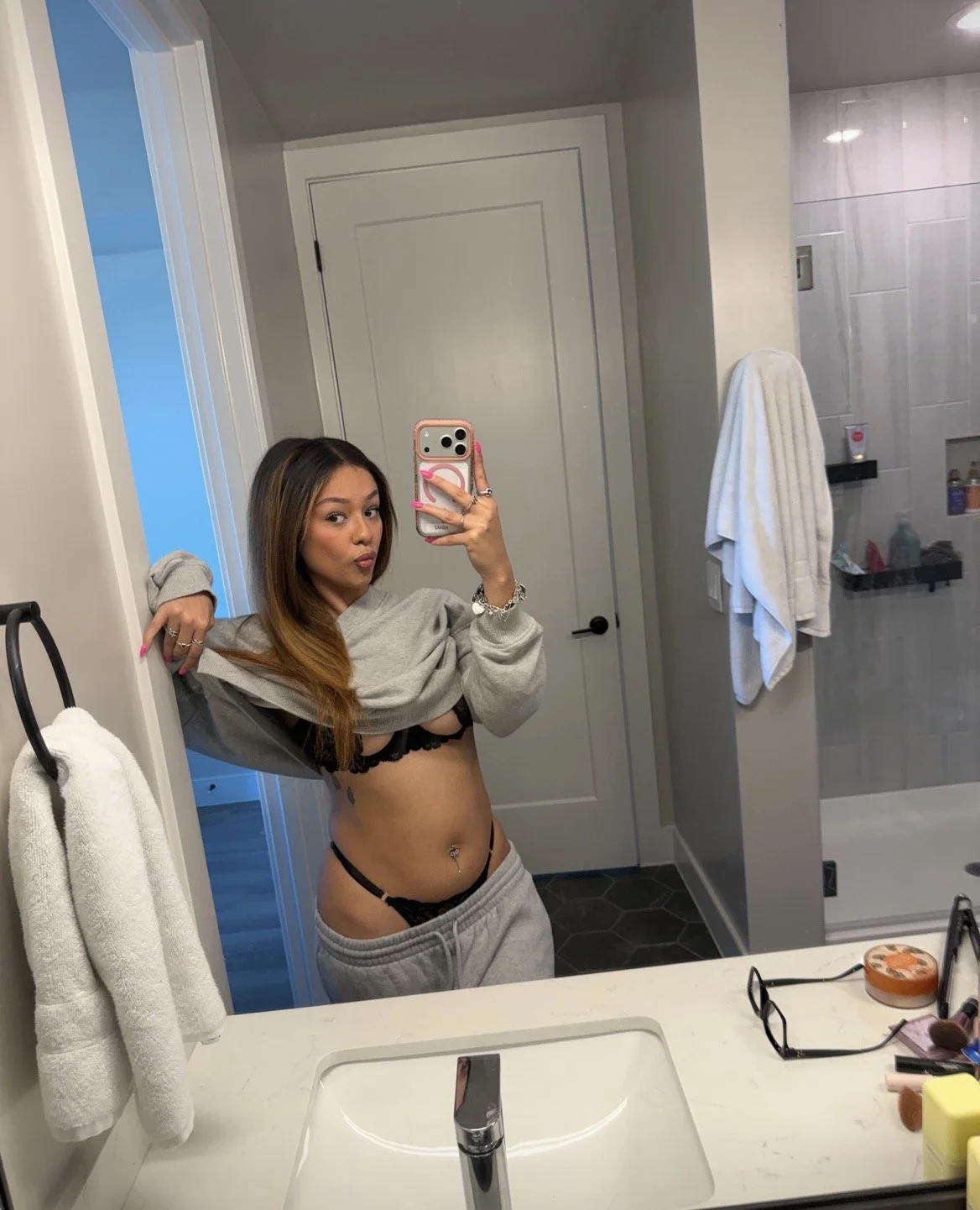 Fit girls drop image 5