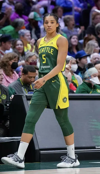 WNBA Sexy Player : Gabby Williams cover image