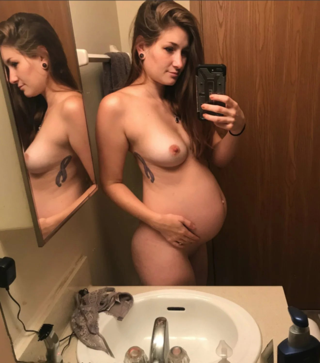 Pregnant Beauties image 4