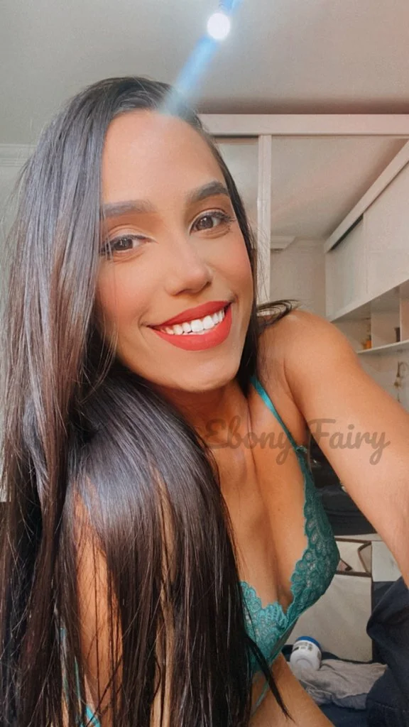Fadinha morena gostosa image 10