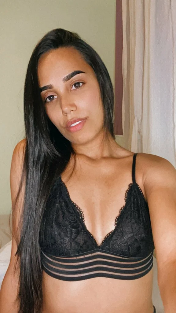 Fadinha morena gostosa image 6