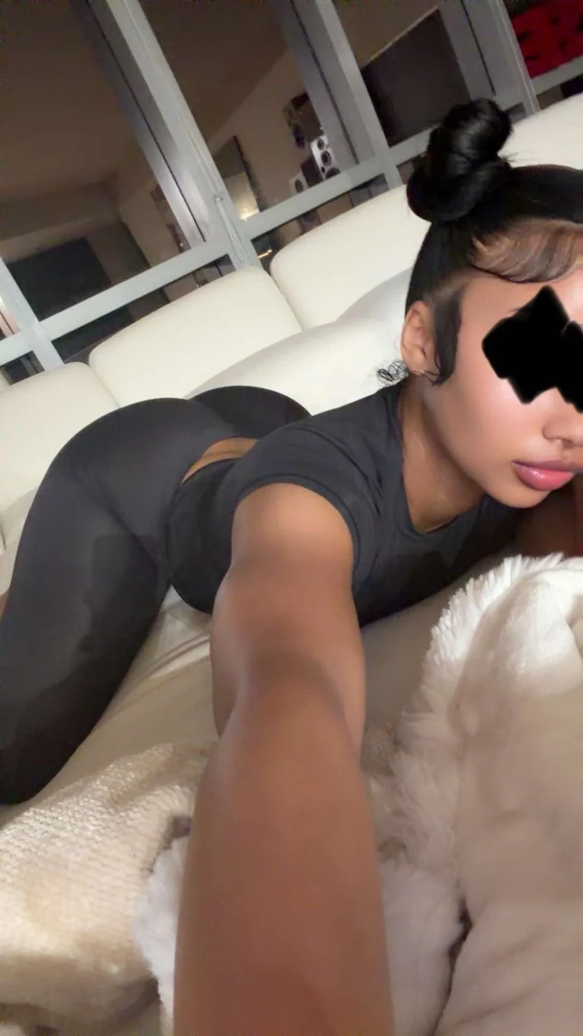 Dm me for private pics main image