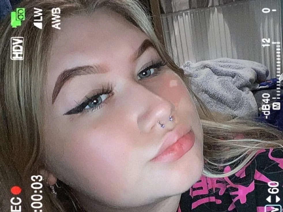 my blonde gfs face is just porn, make her famous dm me image 6