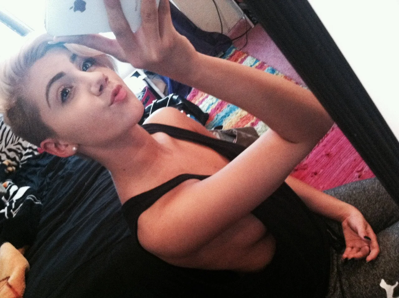 anorexic fuckmeat Allicia image 32