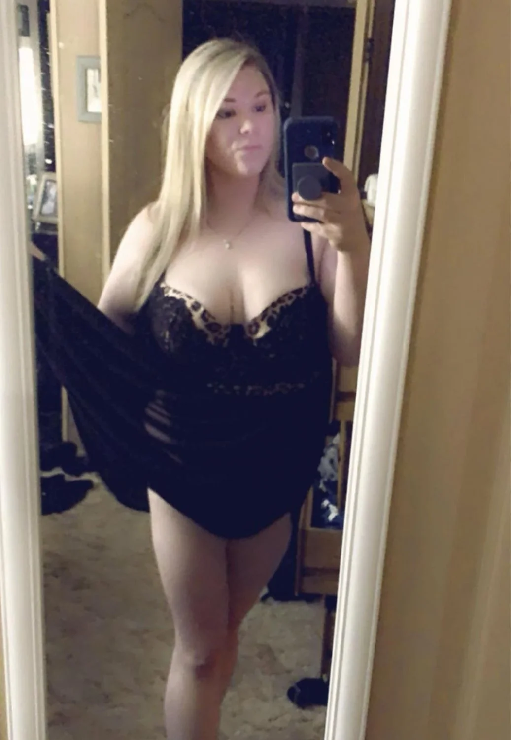 Blonde chubby busty milf slut with huge tits image 2