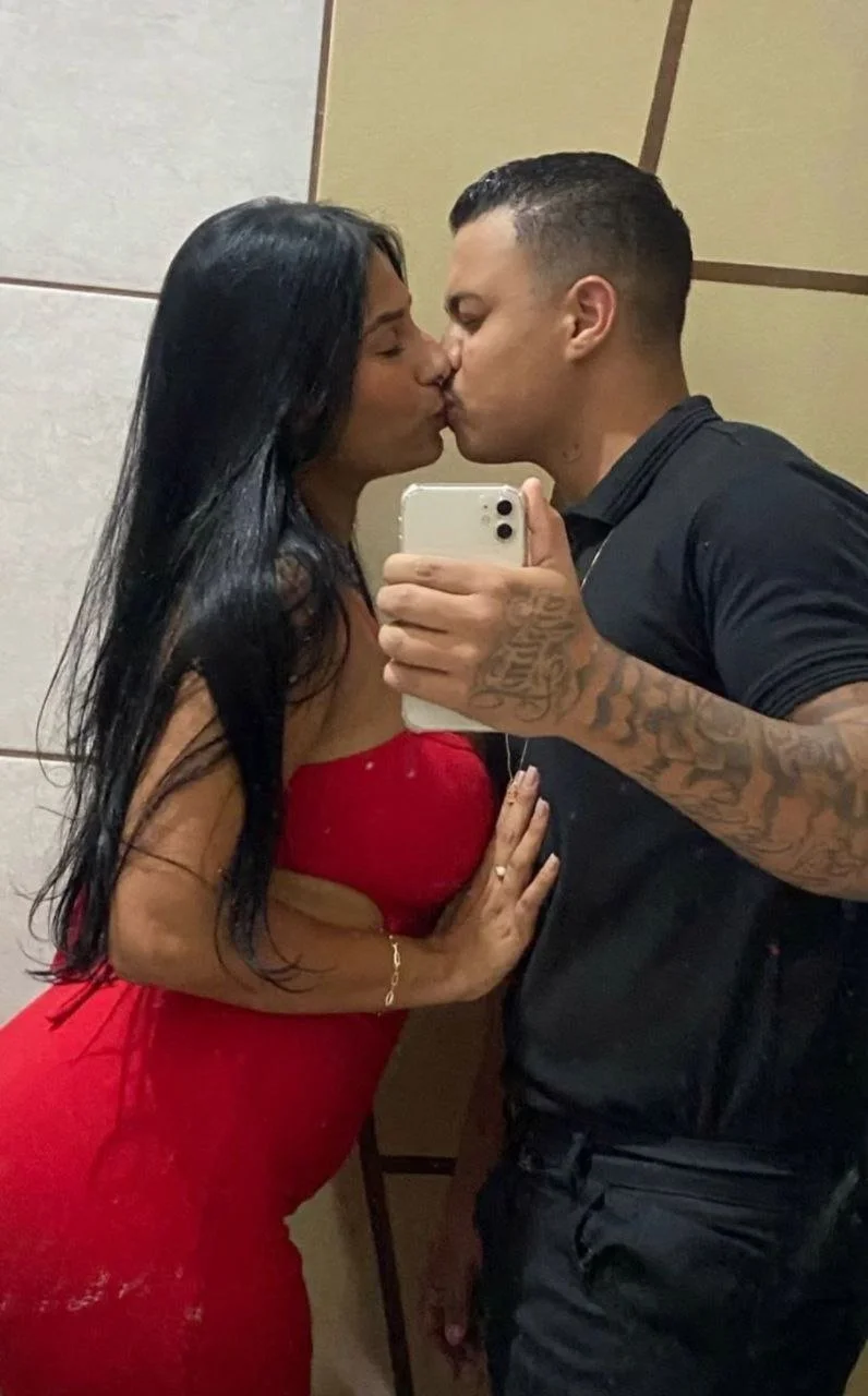 Casal vaza fudendo muito image 3
