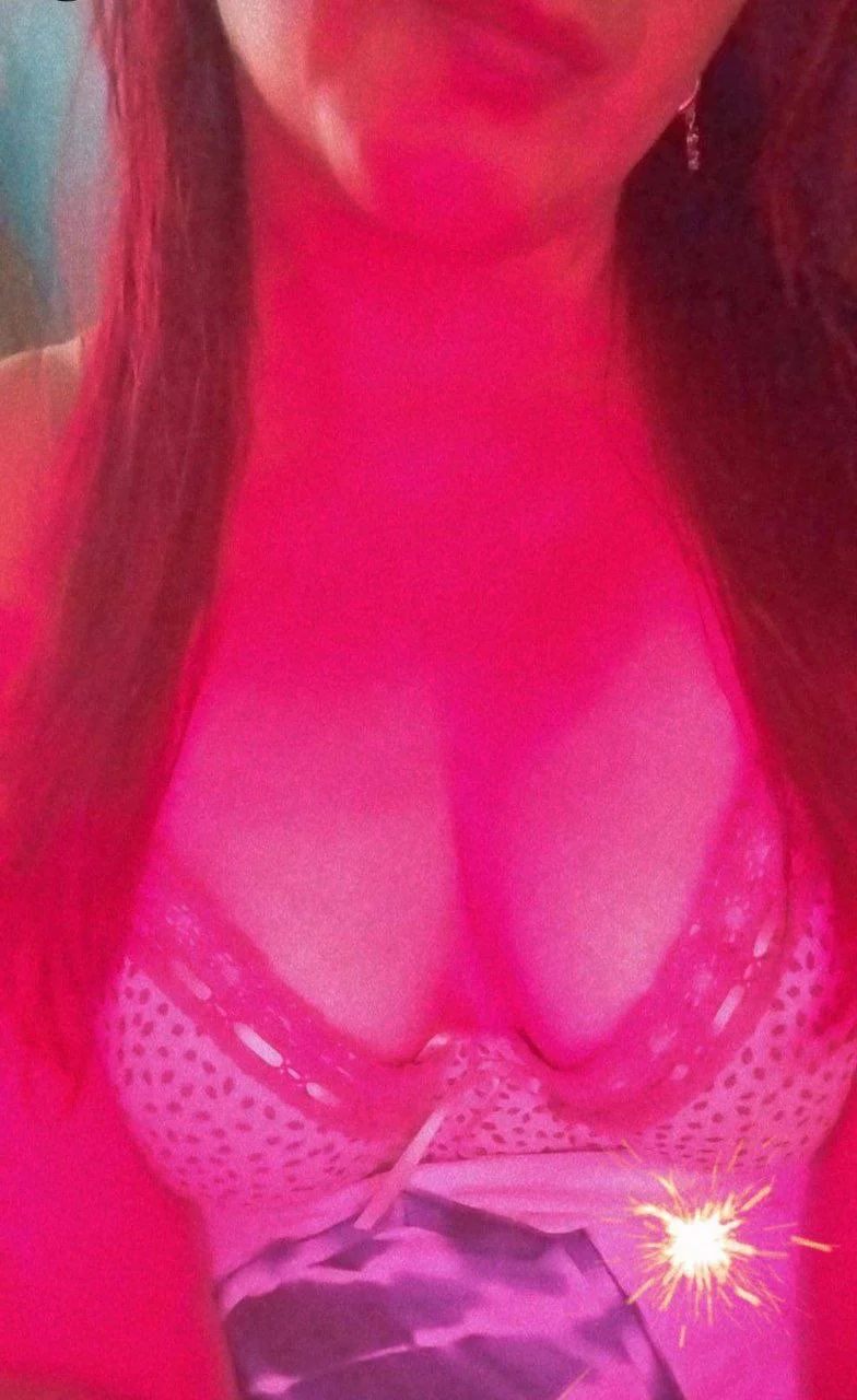 Erika Cruz Enfermera de México Mi ex suegra y mamá image 11