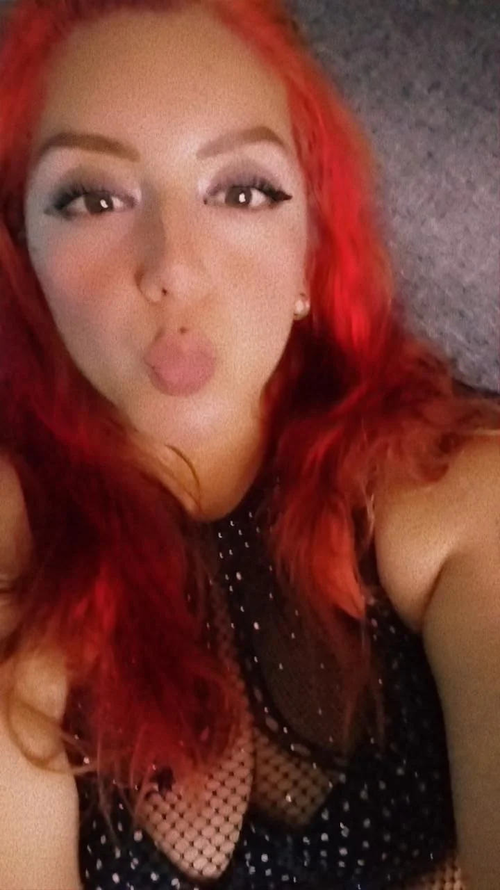 Erika Cruz Enfermera de México Mi ex suegra y mamá image 5