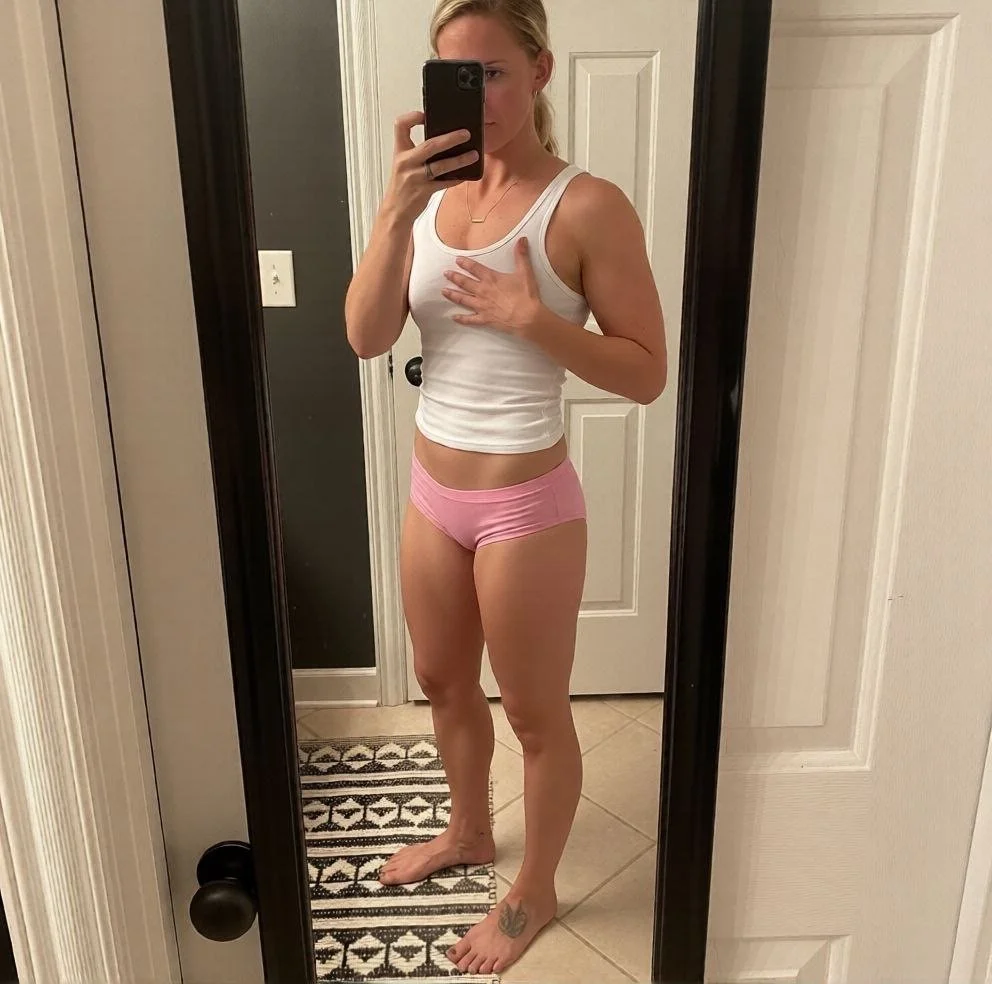 Slut wife Misty leaked image 8