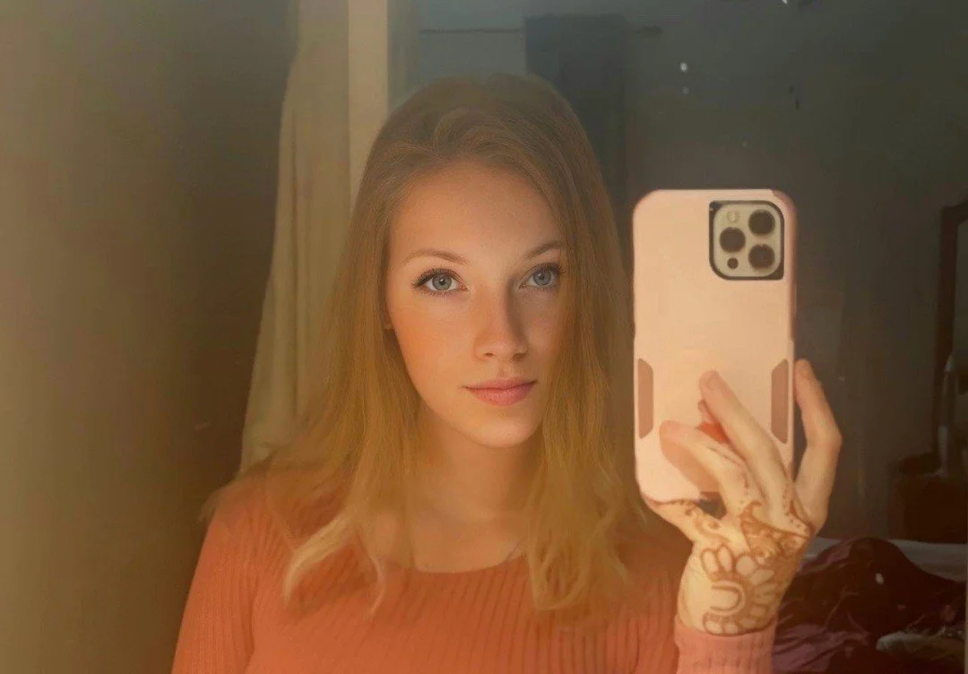 Puffy Blonde Slut image 14